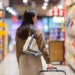 Donna supermercato